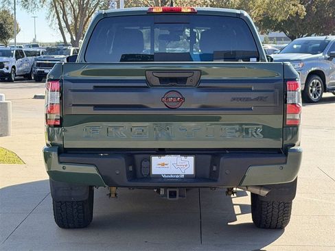 Used 2025 Nissan Frontier PRO-4X w/ Pro Convenience Package image 5