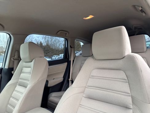 Used 2019 Honda CR-V LX image 14