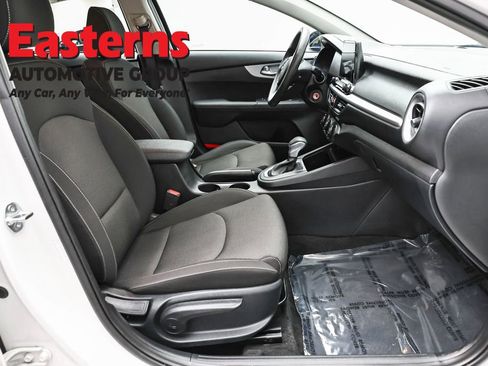 Used 2024 Kia Forte LXS FWD image 24