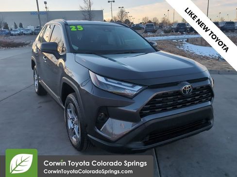 Used 2025 Toyota RAV4 LE image 1