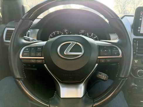 Used 2023 Lexus GX 460 Premium image 17