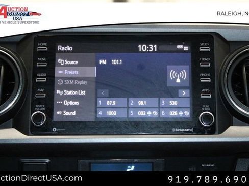 Used 2021 Toyota Tacoma TRD Off-Road image 33