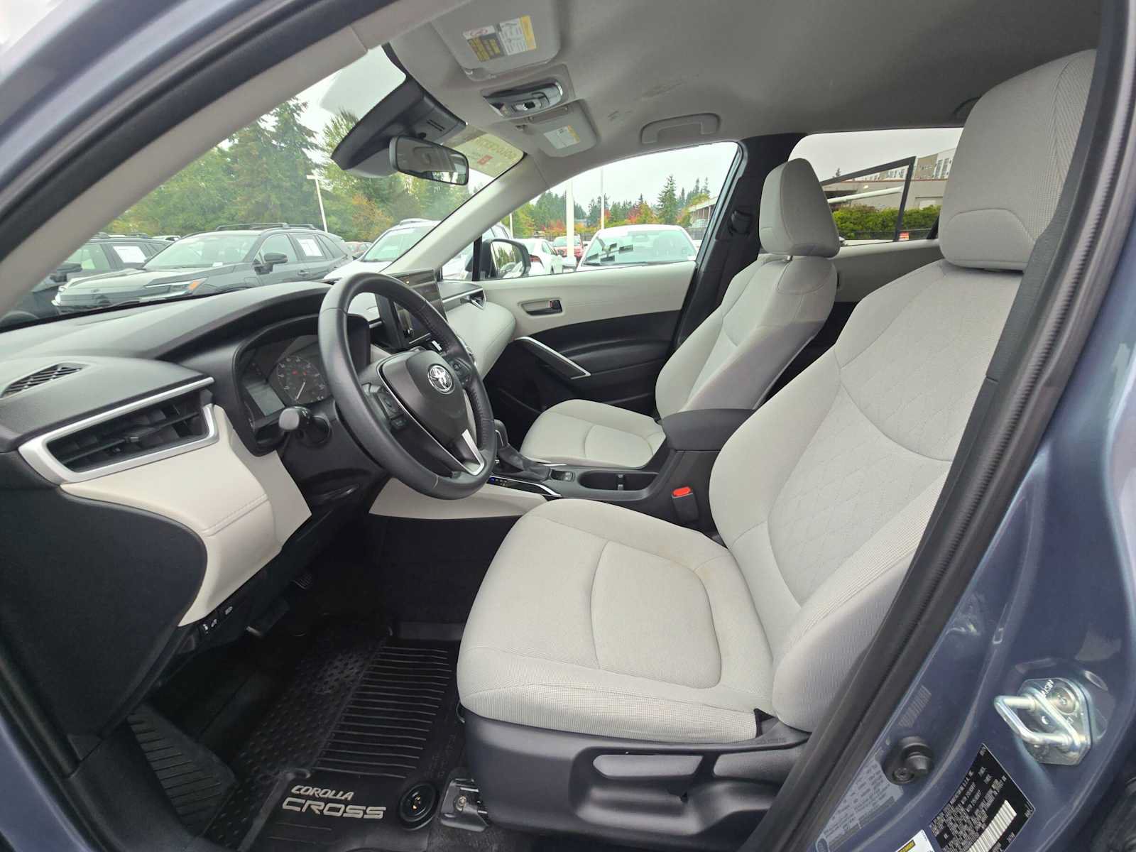 Certified 2024 Toyota Corolla Cross LE AWD/4WD image 21