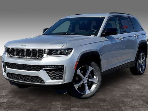 New 2026 Jeep Grand Cherokee Limited AWD/4WD image 1