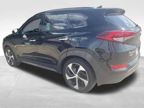 Used 2016 Hyundai Tucson Limited w/ Option Group 03 AWD/4WD image 4