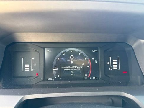 Used 2025 Toyota Tacoma SR5 AWD/4WD image 16