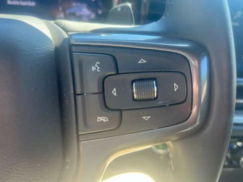 Used 2023 Chevrolet Silverado 1500 ZR2 w/ Technology Package image 32