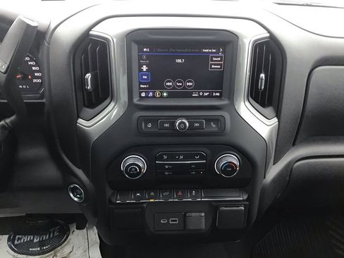 Used 2023 Chevrolet Silverado 1500 Custom image 35