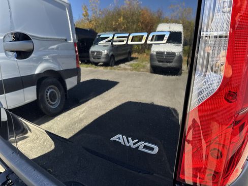 New 2026 Mercedes-Benz Sprinter 2500 image 8