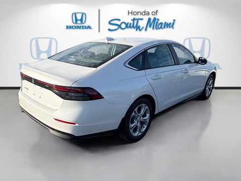 New 2026 Honda Accord LX image 7