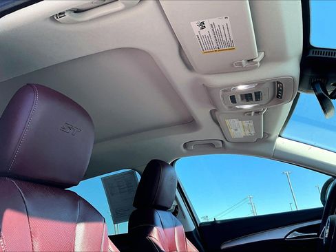 Used 2024 Buick Envision Sport Touring image 28