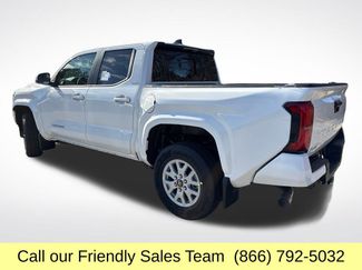 New 2025 Toyota Tacoma SR5 video 3