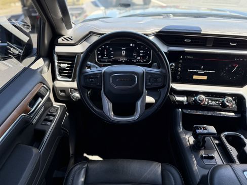 Used 2022 GMC Sierra 1500 Denali image 14