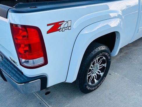 Used 2011 GMC Sierra 1500 SLE w/ Power Tech Package image 16