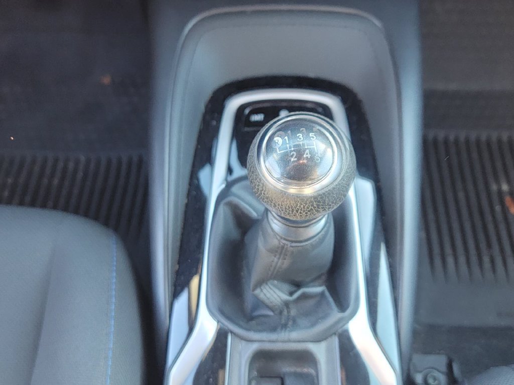Used 2020 Toyota Corolla SE FWD image 30