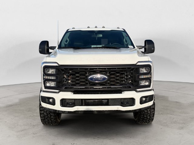 Used 2024 Ford F250 Lariat w/ Lariat Ultimate Package AWD/4WD image 2