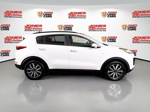 Used 2018 Kia Sportage EX w/ EX Premium Package image 17