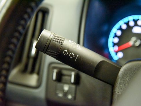 Used 2021 Chevrolet Colorado Z71 w/ Safety Package image 24