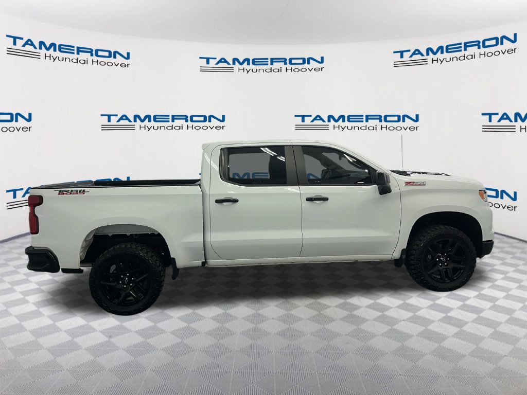 Used 2024 Chevrolet Silverado 1500 LT Trail Boss w/ Convenience Package II AWD/4WD image 6