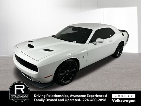 Used 2019 Dodge Challenger R/T Scat Pack w/ Driver Convenience Group image 2