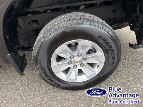 Used 2025 Chevrolet Silverado 1500 LT image 11