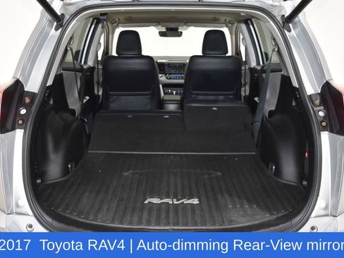 Used 2017 Toyota RAV4 Platinum image 30