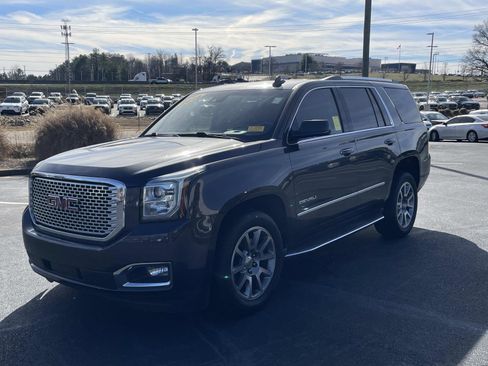 Used 2016 GMC Yukon Denali w/ Open Road Package image 3