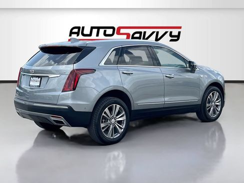 Used 2025 Cadillac XT5 Premium Luxury w/ Technology Package AWD/4WD image 7