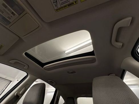 Used 2012 Honda CR-V EX image 25
