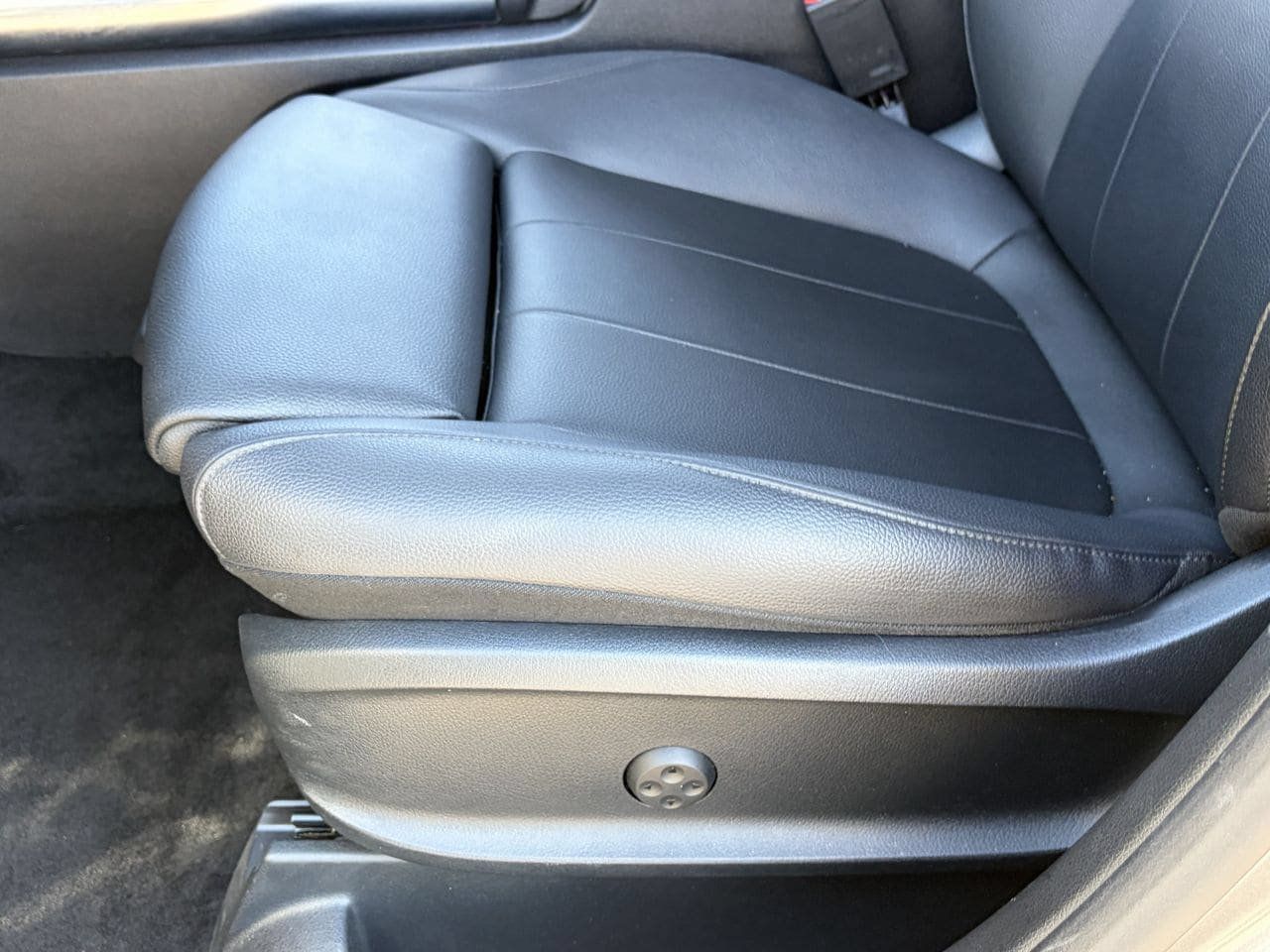 Used 2021 Mercedes-Benz GLA 250 image 24