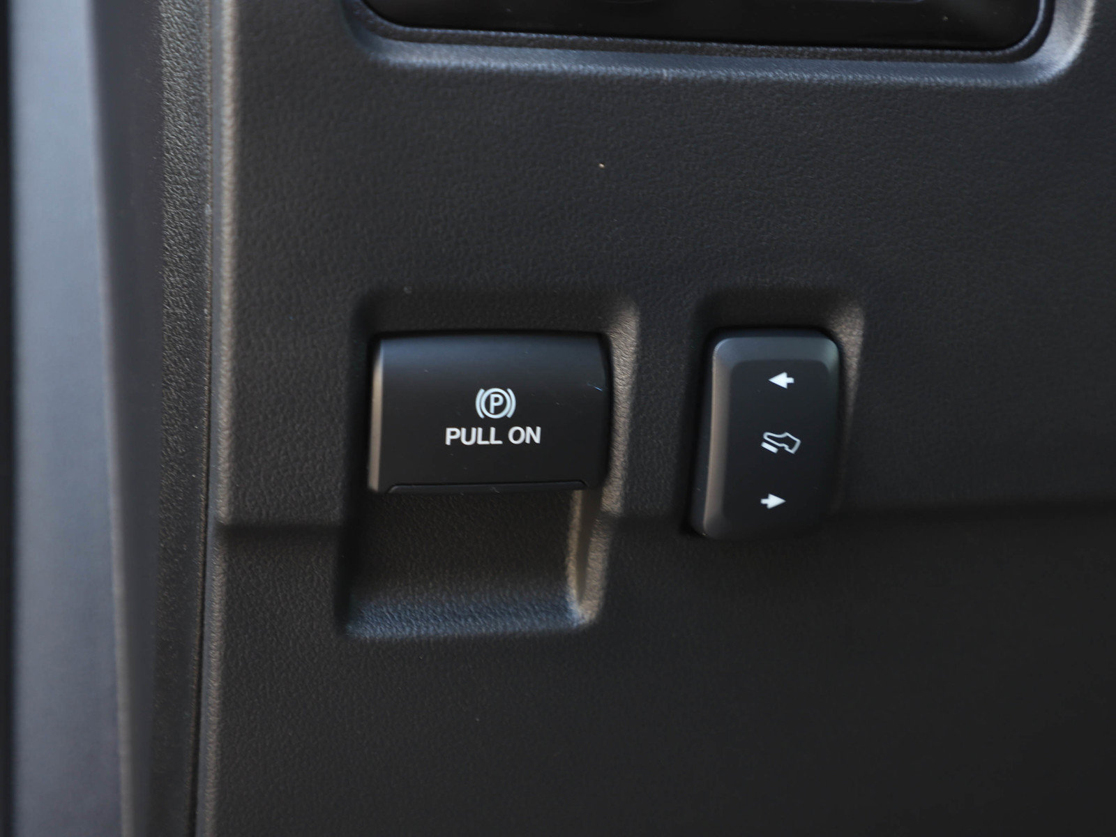Used 2026 Ford F350 Lariat AWD/4WD image 37