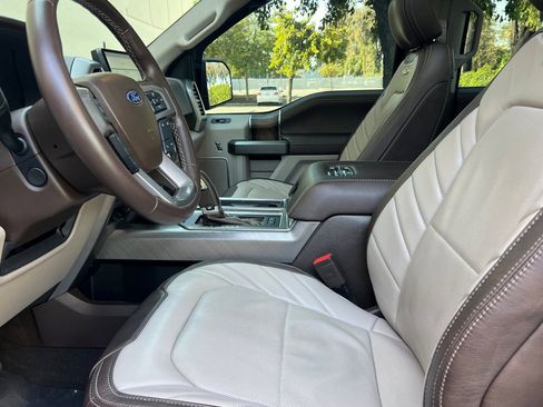 Used 2019 Ford F150 Limited AWD/4WD image 10