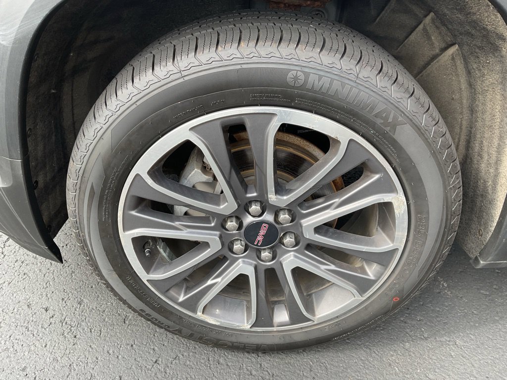 Used 2020 GMC Acadia AT4 w/ Trailering Package AWD/4WD image 9