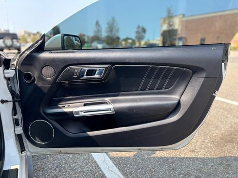 Used 2017 Ford Mustang Premium RWD image 11