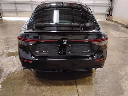 Used 2024 Honda Accord Sport image 6