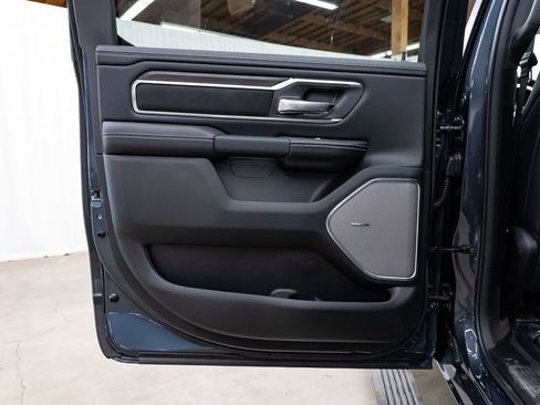 New 2026 RAM 1500 Laramie AWD/4WD image 27