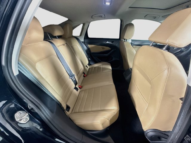 Used 2021 Volkswagen Jetta SEL FWD image 26