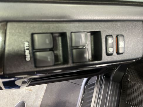 Used 2022 Toyota 4Runner TRD Off-Road AWD/4WD image 29
