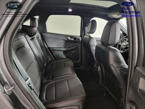 Certified 2023 Ford Escape ST-Line Select w/ Tech Pack #2 AWD/4WD image 17