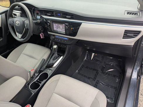 Used 2014 Toyota Corolla LE image 20