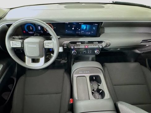 Certified 2026 Hyundai Palisade SE FWD image 23