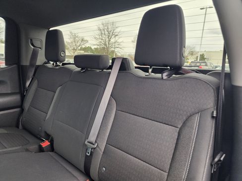 Used 2021 Chevrolet Silverado 1500 LT image 14