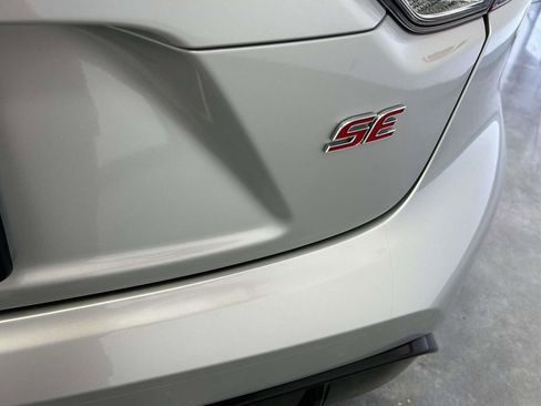 Used 2025 Toyota Corolla SE FWD image 11