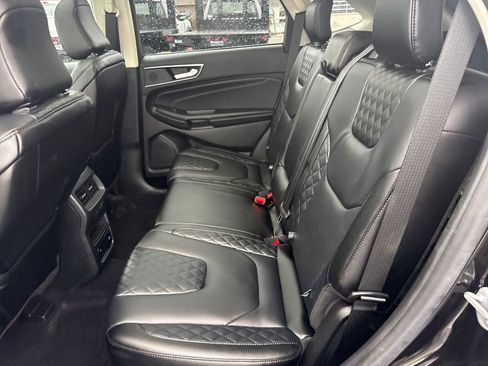 Used 2023 Ford Edge Titanium w/ Equipment Group 301A image 18