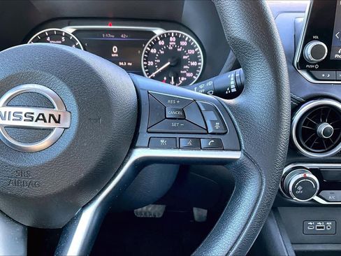 Used 2023 Nissan Sentra SV image 25