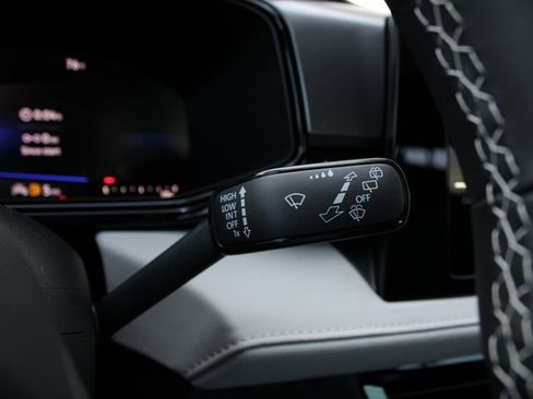 New 2025 Volkswagen Taos S image 14