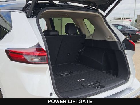 New 2026 Nissan Rogue Platinum AWD/4WD image 29