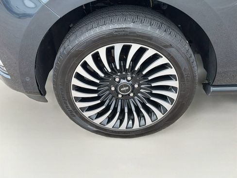 Used 2021 Lincoln Navigator Black Label AWD/4WD image 36