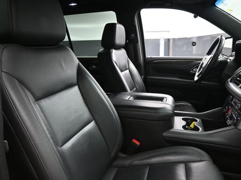 Used 2021 Chevrolet Tahoe Z71 w/ Luxury Package image 21