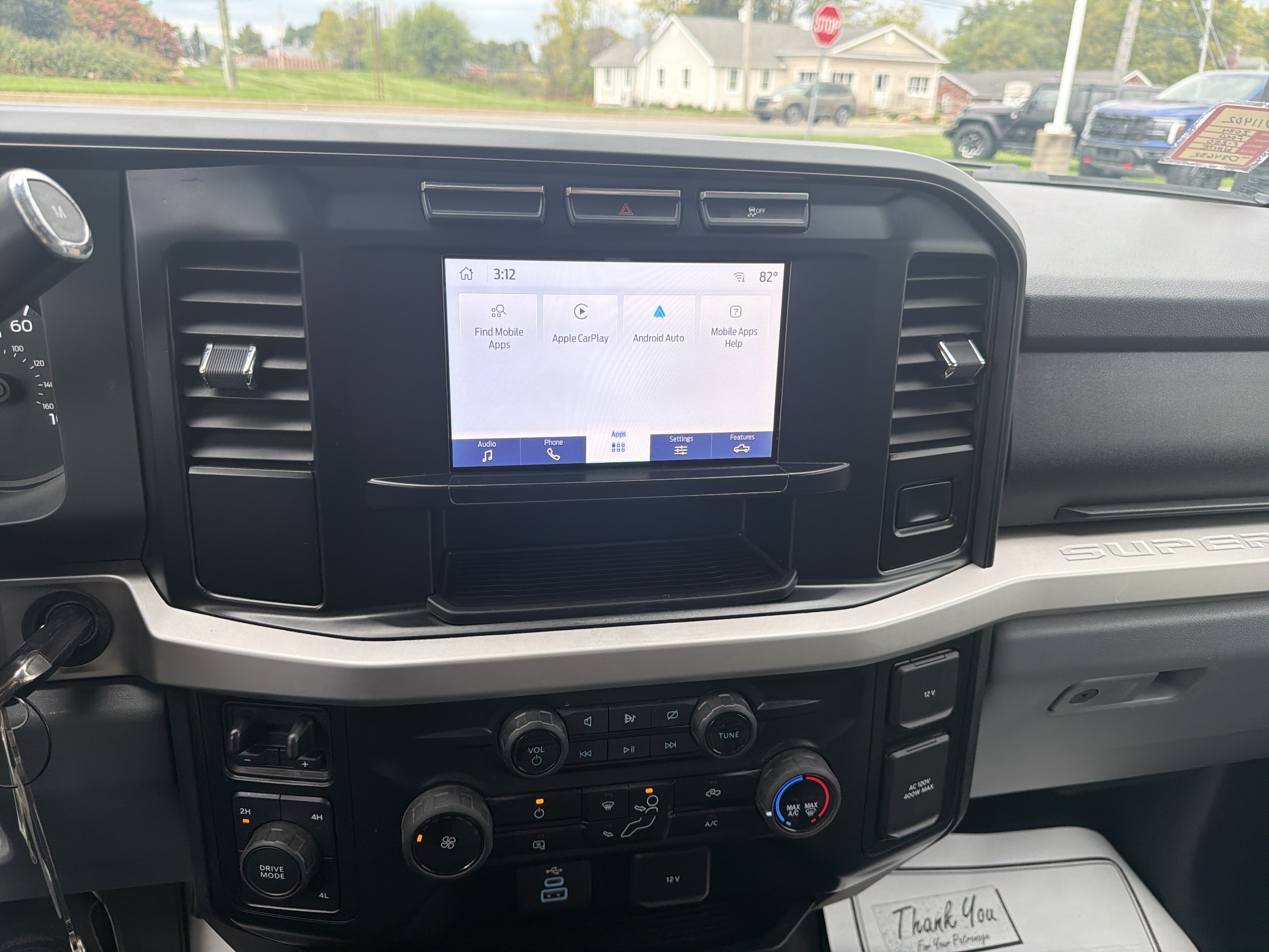 Used 2024 Ford F250 XLT AWD/4WD image 24